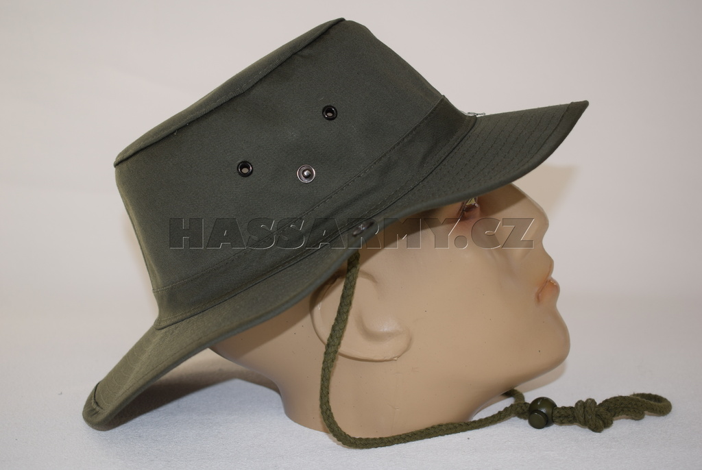 Klobouk s patentkou OLIV