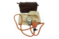 Měřič krevního tlaku /tlakoměr/