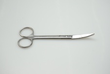Nůžky chirurgické zahnuté