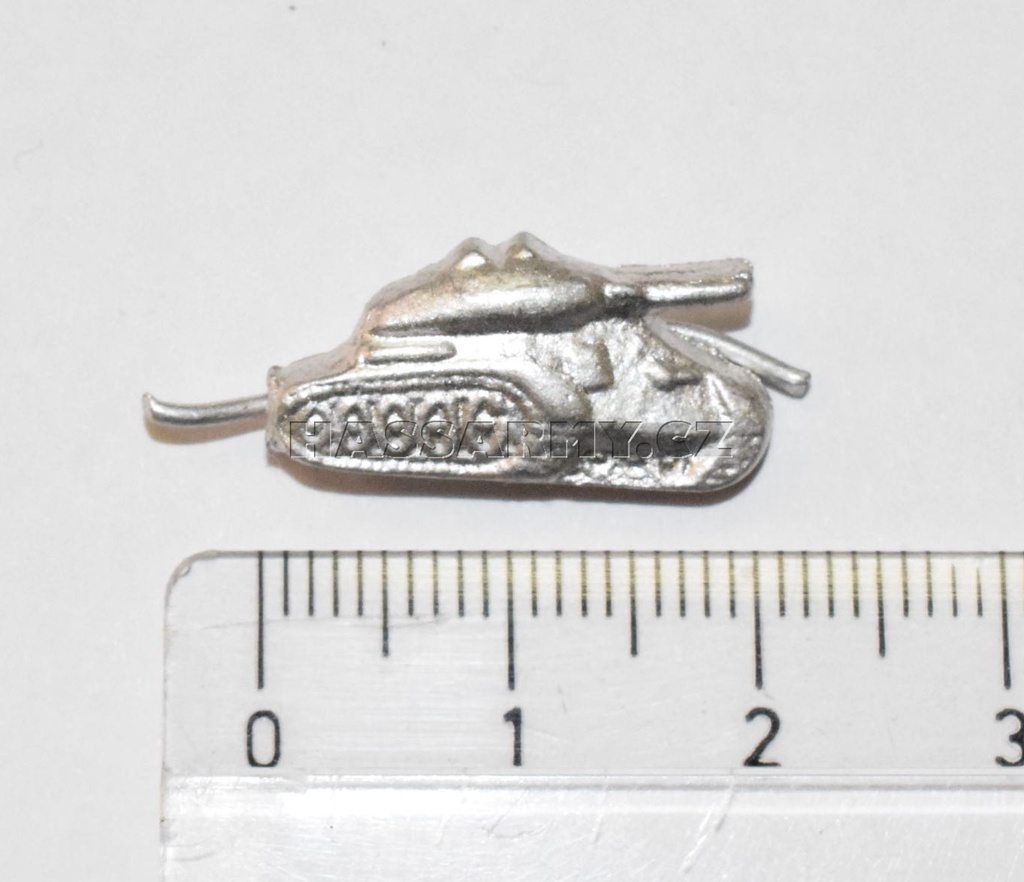 Odznak rozlišovací stříbřitý pro tankové vojsko