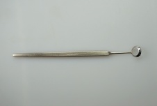 Lokalisátor k očnímu trepanu