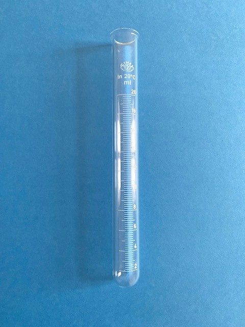 Zkumavka se stupnicí 20 ml