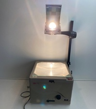 Projektor zpětný 3M 1750