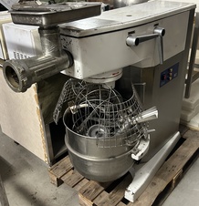 Stroj univerzální kuchyňský RE-22