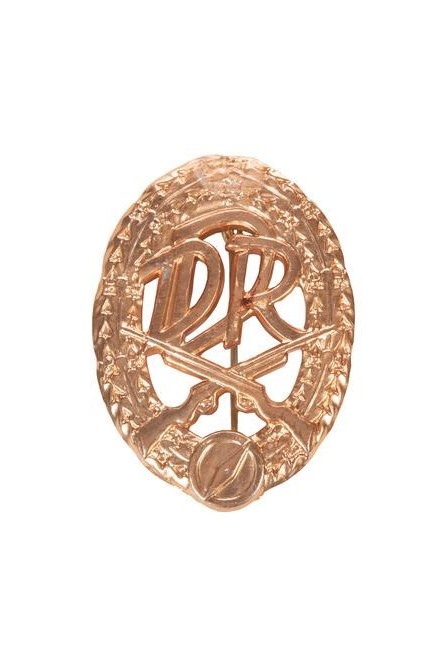 Odznak všestranný výkonnostní GDR GST