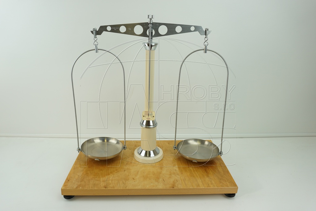 Váhy laboratorní