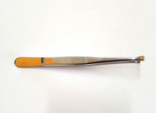 Pinzeta enukleační