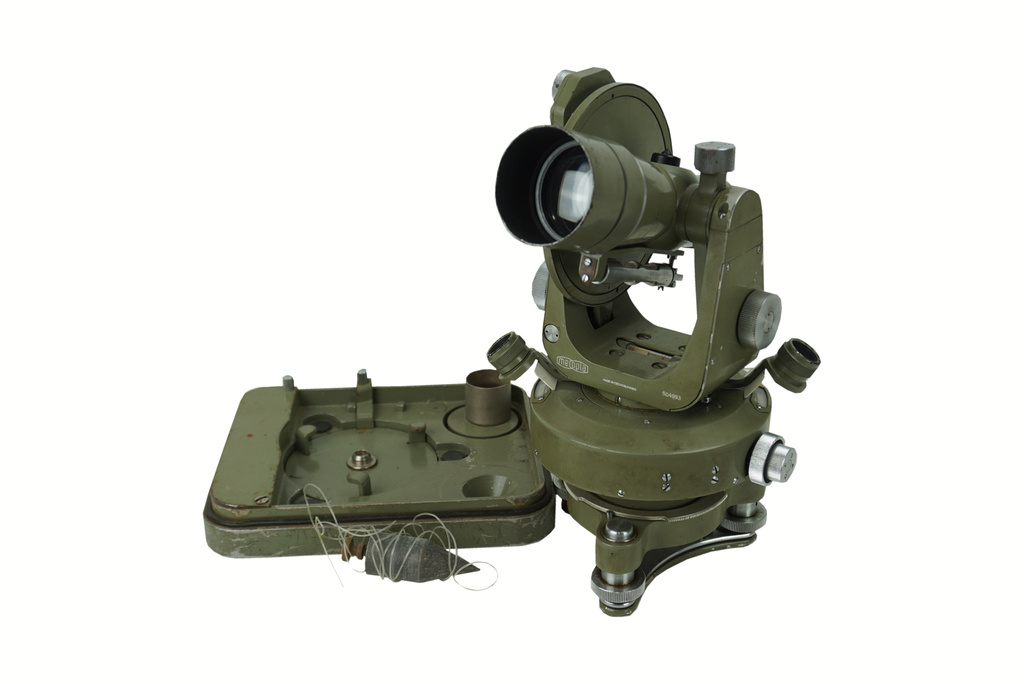 Teodolit MEOPTA TH 30