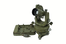 Teodolit MEOPTA TH 30