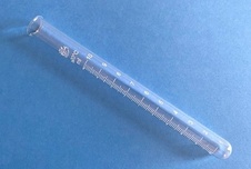 Zkumavka se stupnicí 10 ml