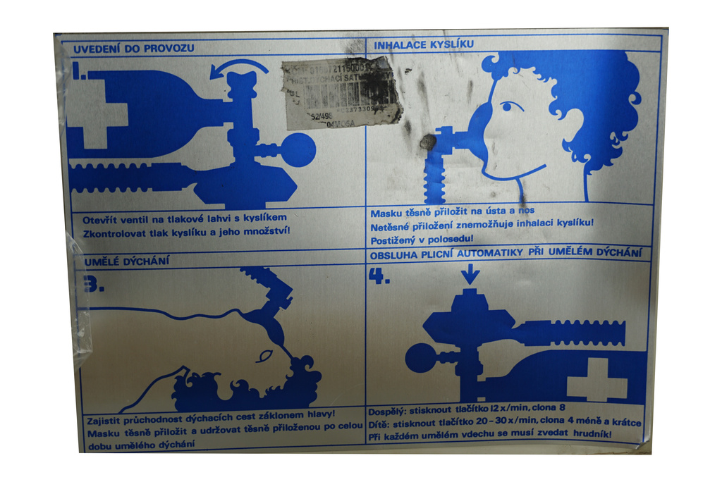 Brašna s resuscitačním přístrojem Saturn