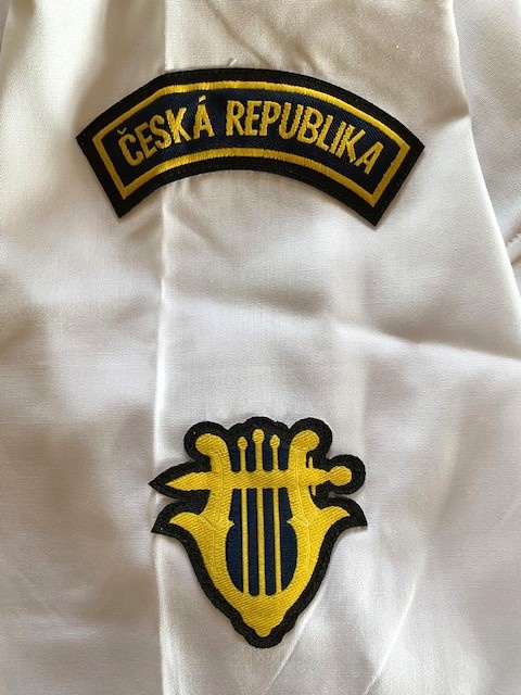 Bundokošile 97 Posádková hudba bílá s modrými doplňky