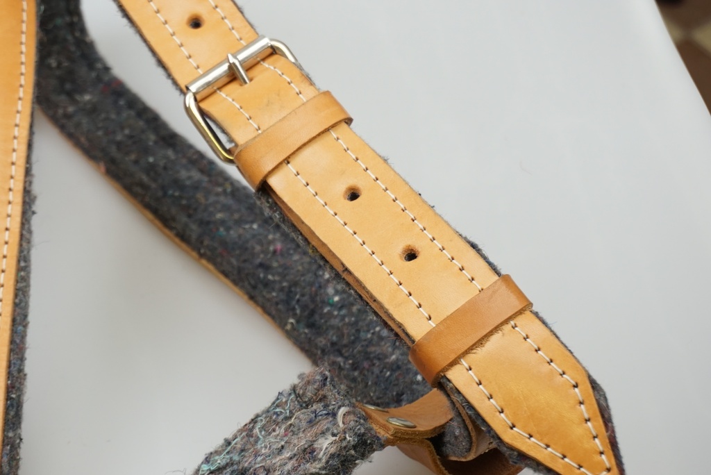 Postroj pro strážního  psa