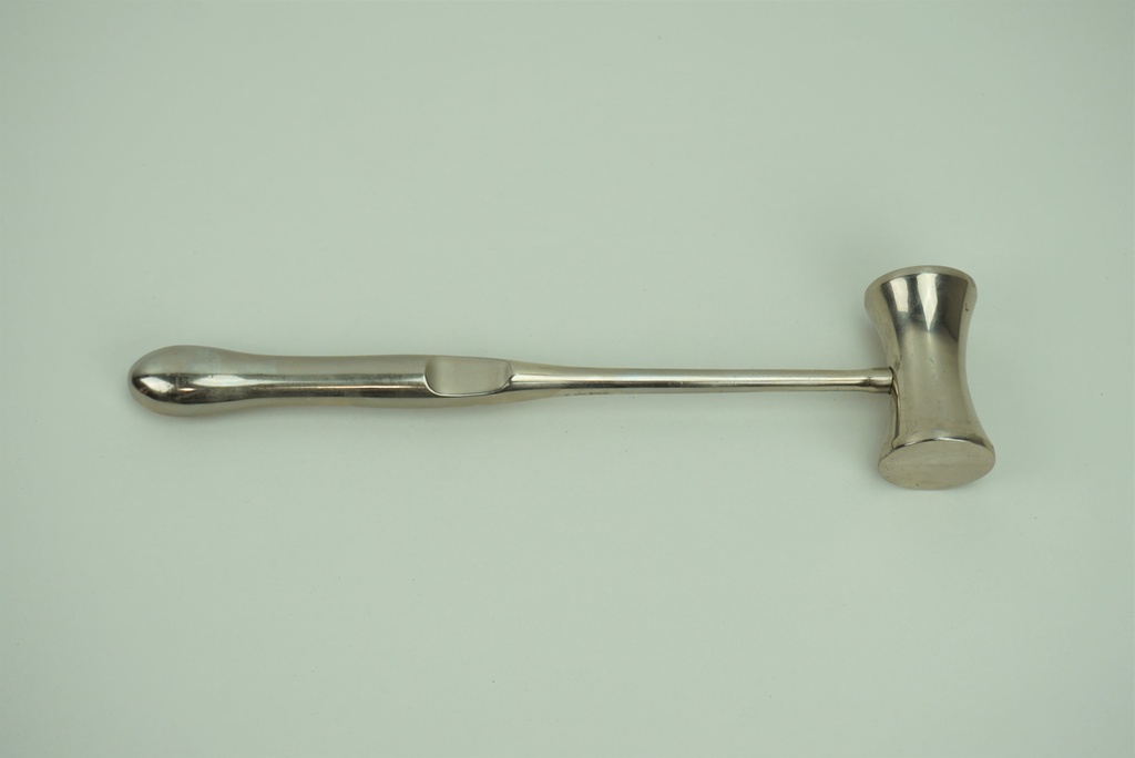 Kladívko chirurgické celokovové