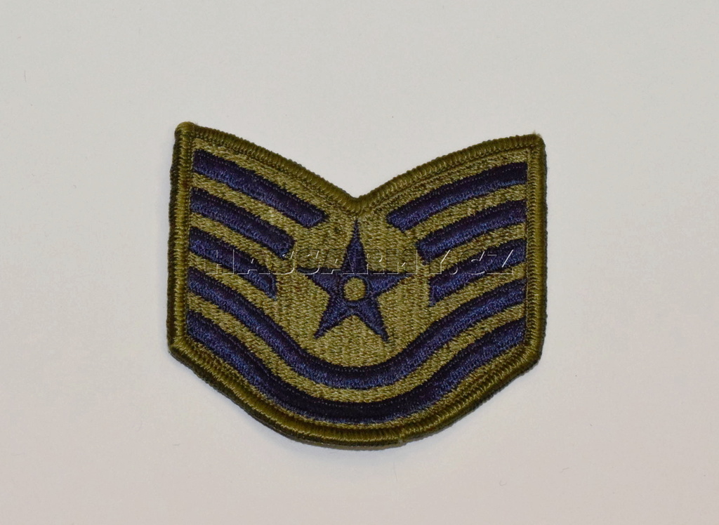 Nášivka US technik vzdušných sil - seržant