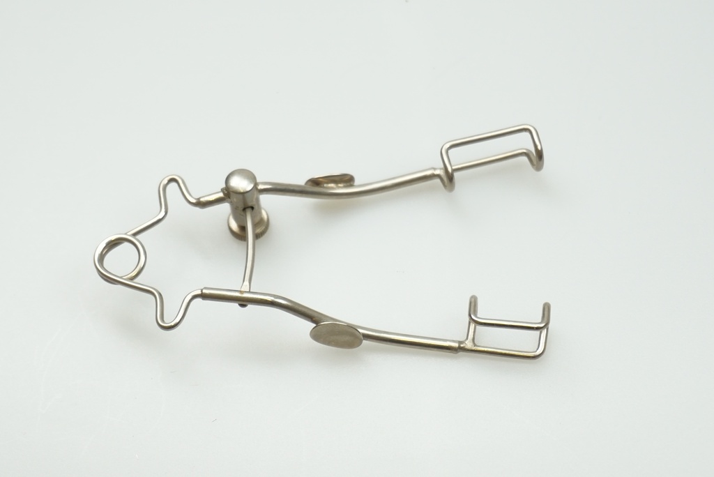 Rozvěrač očních víček