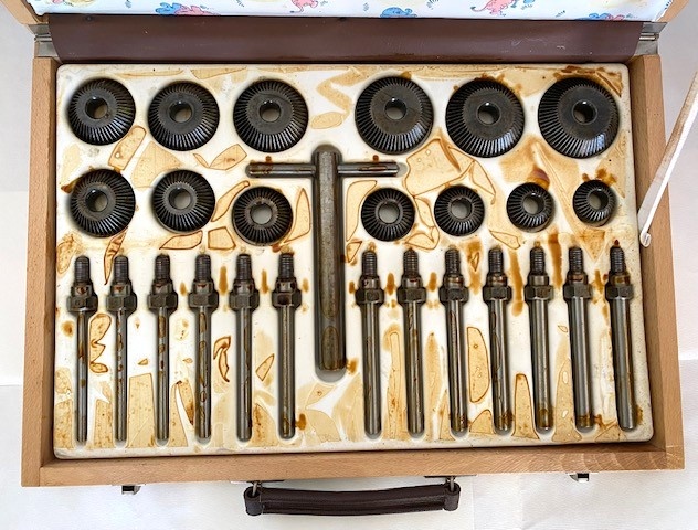 Frézy na sedla ventilů 45°