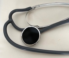 Fonendoskop plochý