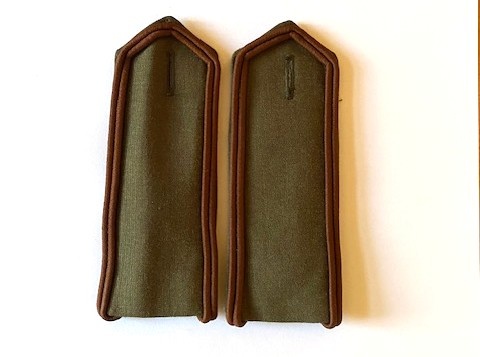 Nárameníky 85 s tmavě hnědou sutaškou